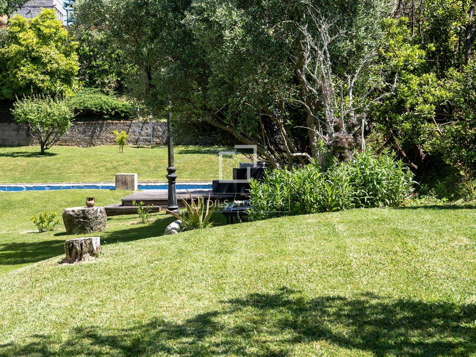 4 soverom Finca/Herregård til salgs i Boiro med svømmebasseng garasje - € 2 300 000 (Ref: 9618580)