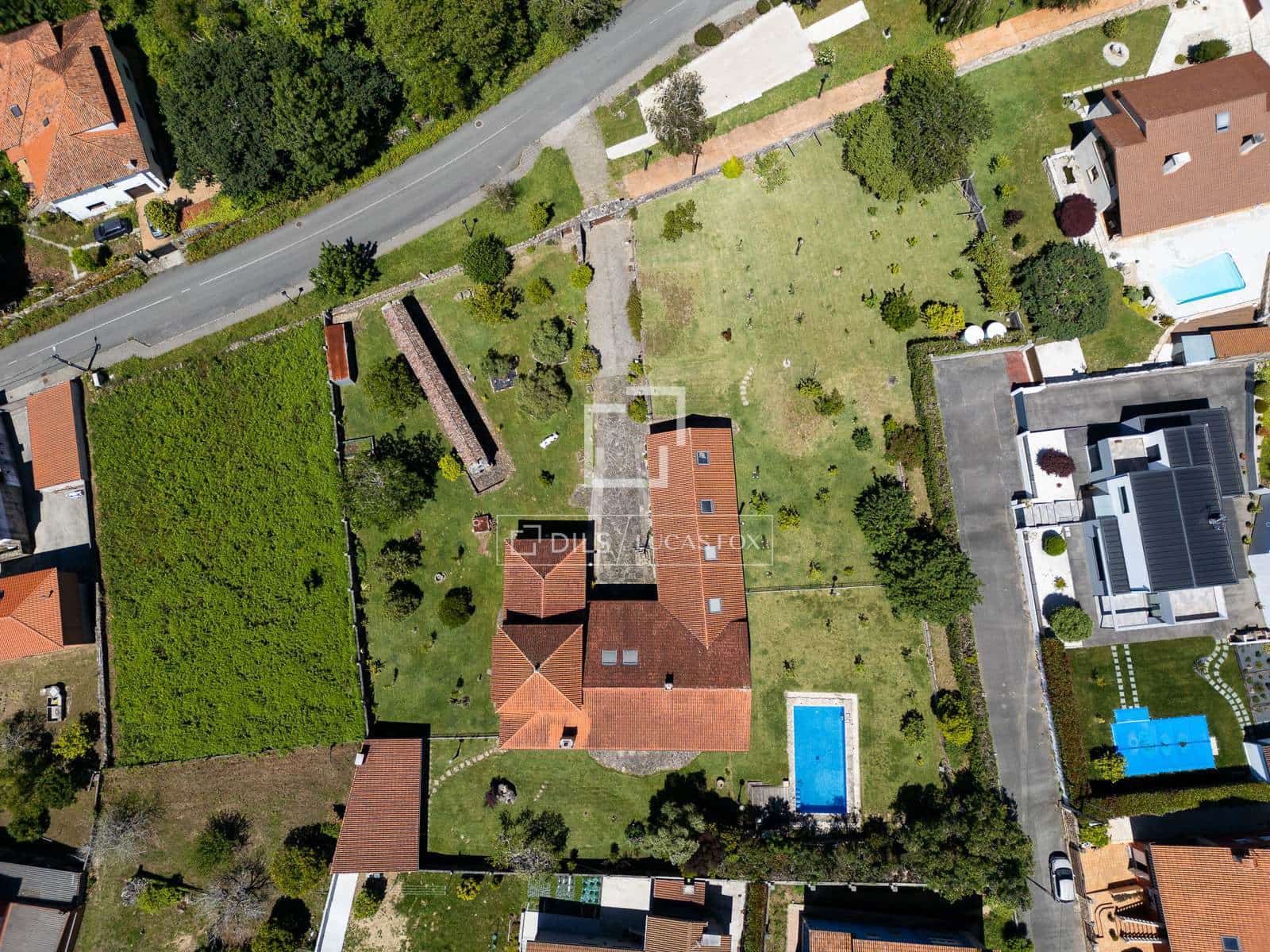 4 soverom Finca/Herregård til salgs i Boiro med svømmebasseng garasje - € 2 300 000 (Ref: 9618580)