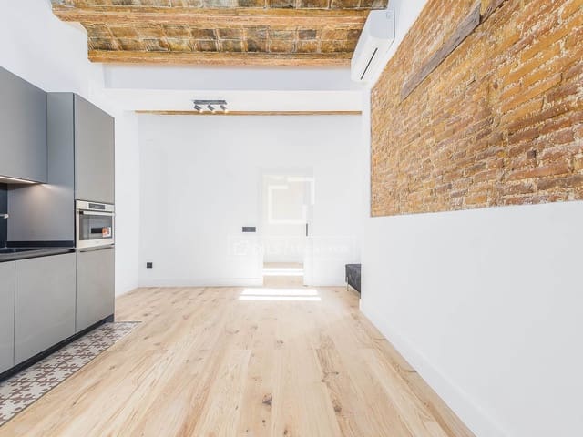 1 slaapkamer Appartement te koop in Barcelona stad - € 285.000 (Ref: 9618581)