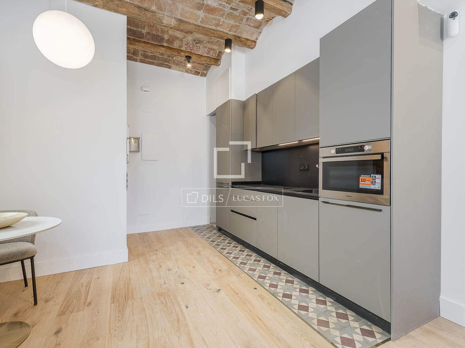 1 soveværelse Lejlighed til salg i Barcelona by - € 359.000 (Ref: 9618582)