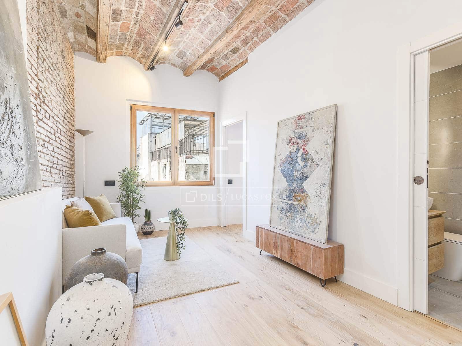 2 soveværelse Lejlighed til salg i Barcelona by - € 325.000 (Ref: 9618584)