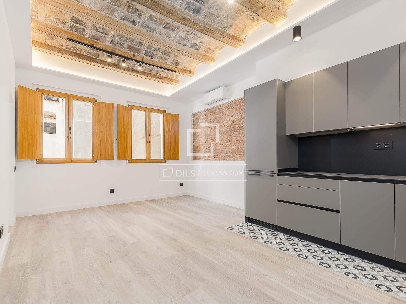 2 bedroom Apartment for sale in Barcelona city - € 349,000 (Ref: 9618589)