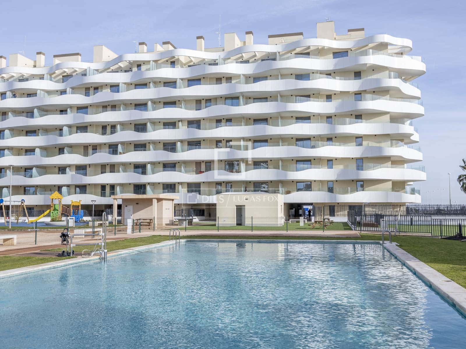 2 Zimmer Apartment zu vermieten in Puig mit Pool Garage - 1.500 € (Ref: 9618592)