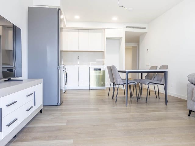 2 slaapkamer Appartement te huur in Puig met zwembad garage - € 1.500 (Ref: 9618592)