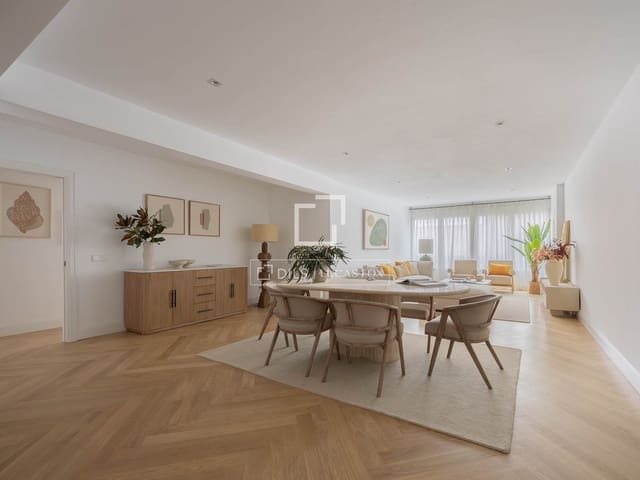 3 bedroom Apartment for sale in Recoletos, Madrid city with garage - € 3,200,000 (Ref: 9618647)