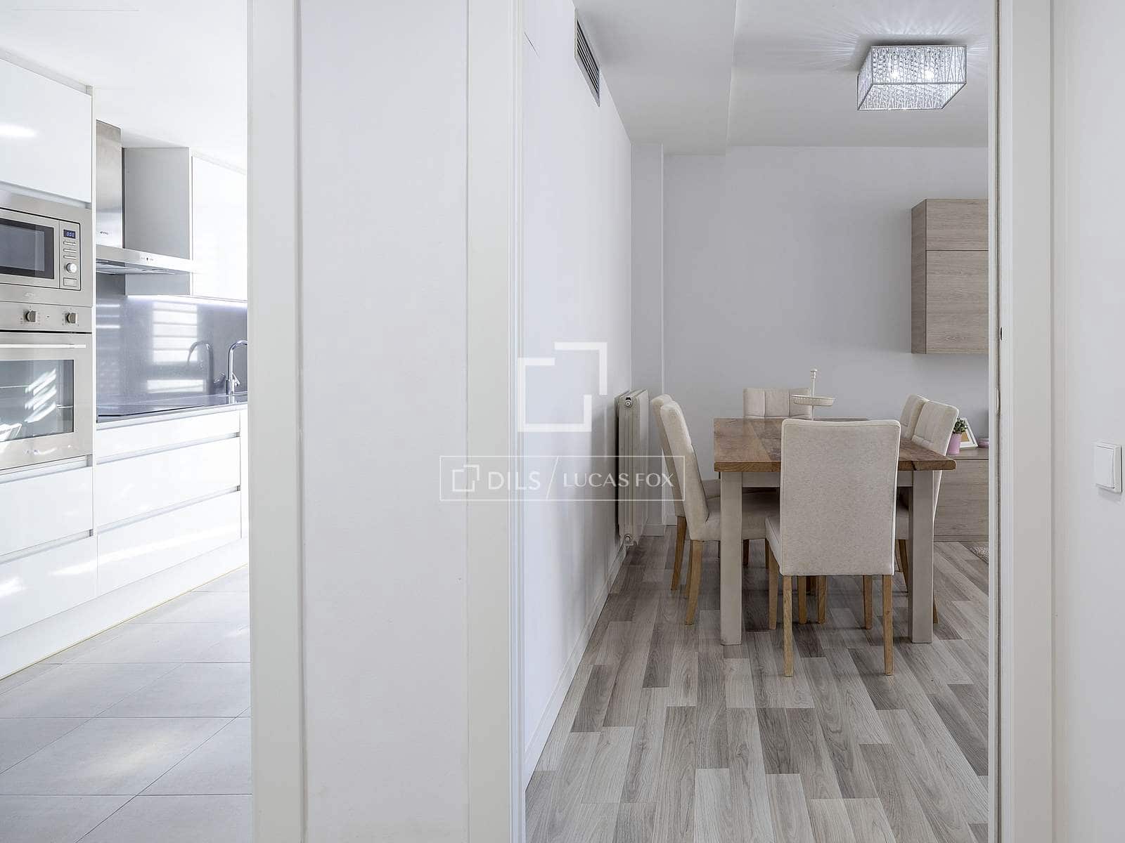 3 sovrum Lägenhet att hyra i Valencia stad med garage - 2 500 € (Ref: 9618792)