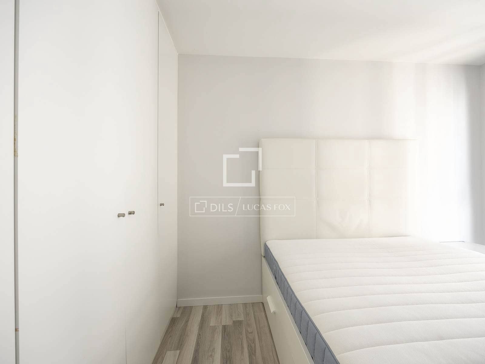 3 sovrum Lägenhet att hyra i Valencia stad med garage - 2 500 € (Ref: 9618792)