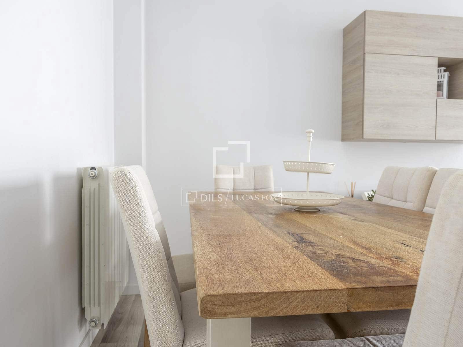 3 sovrum Lägenhet att hyra i Valencia stad med garage - 2 500 € (Ref: 9618792)