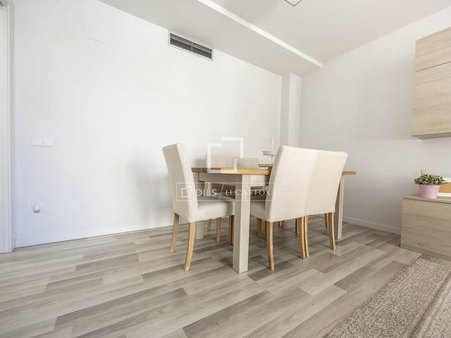 3 slaapkamer Appartement te huur in Valencia stad met garage - € 2.500 (Ref: 9618792)