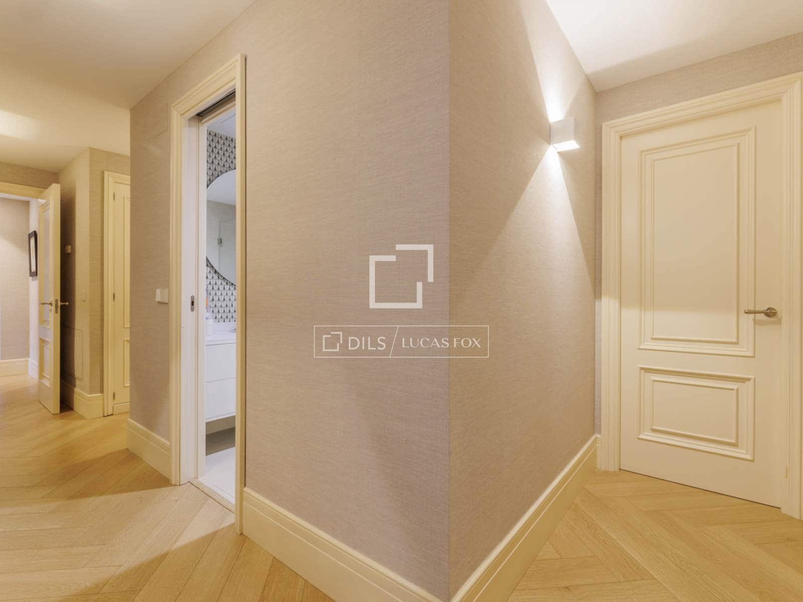 Apartamento de 4 habitaciones en Pozuelo de Alarcón en venta con piscina garaje - 1.940.000 € (Ref: 9618859)