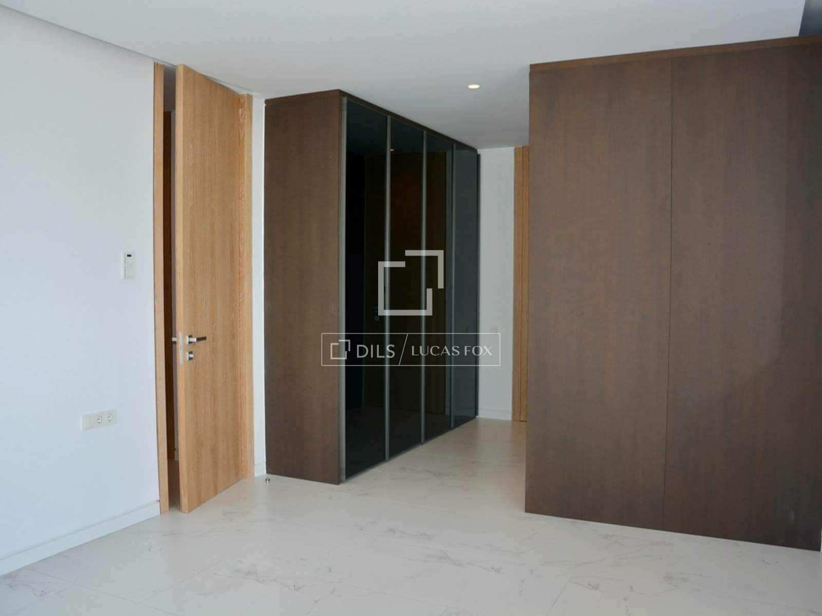 3 soveværelse Lejlighed til salg i Pozuelo de Alarcon med garage - € 2.150.000 (Ref: 9620701)