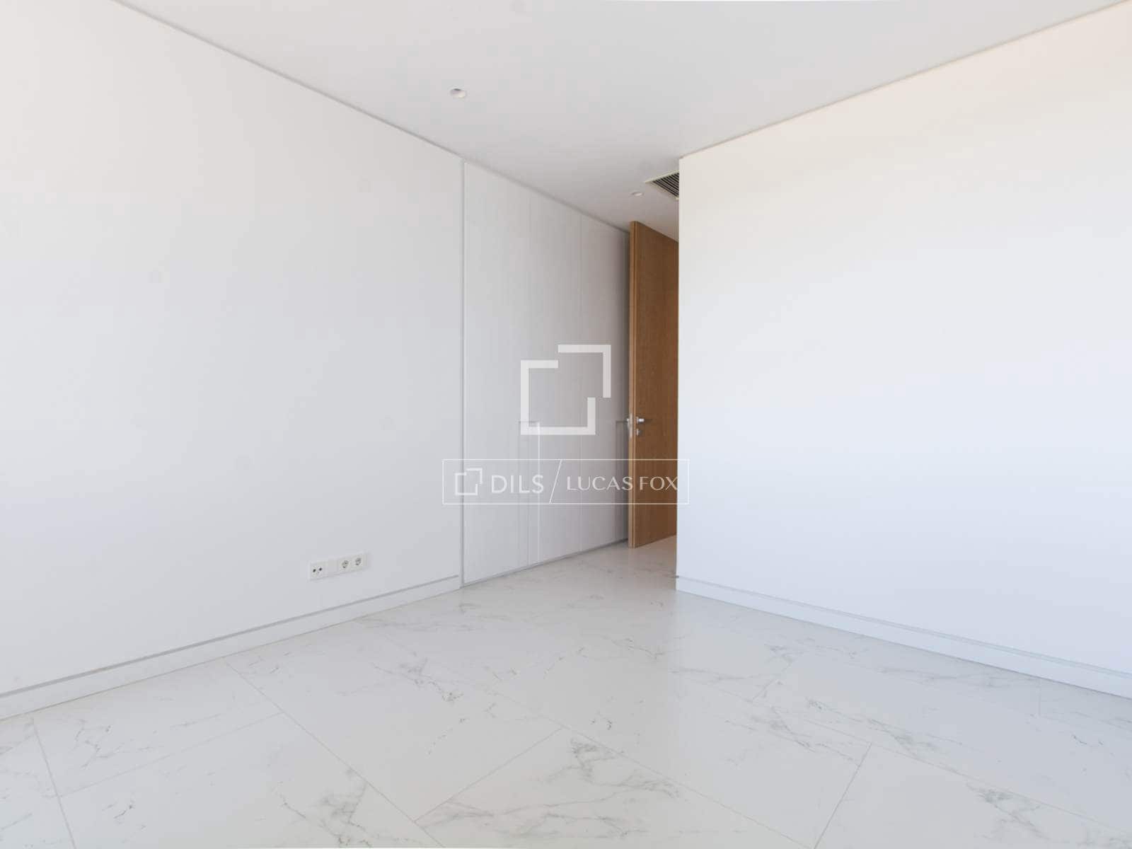 3 soveværelse Lejlighed til salg i Pozuelo de Alarcon med garage - € 2.150.000 (Ref: 9620701)