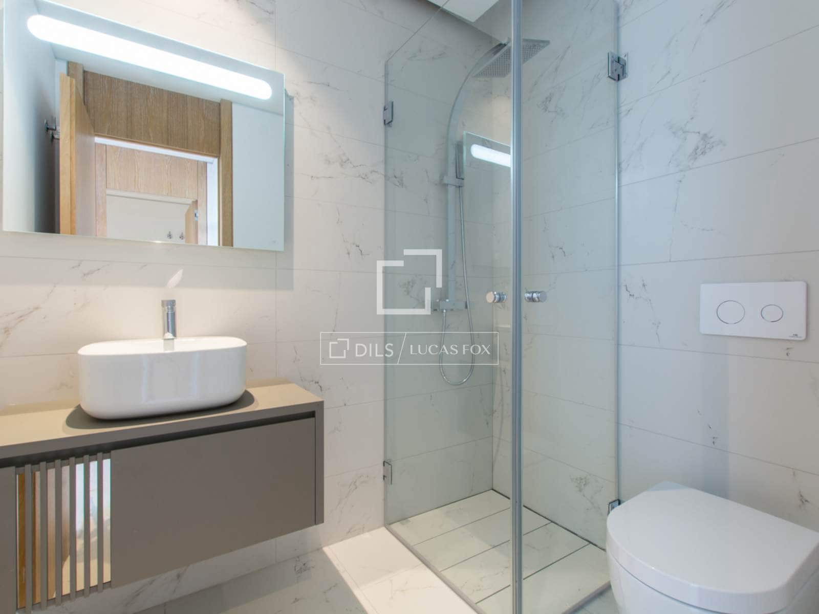 3 soveværelse Lejlighed til salg i Pozuelo de Alarcon med garage - € 2.150.000 (Ref: 9620701)