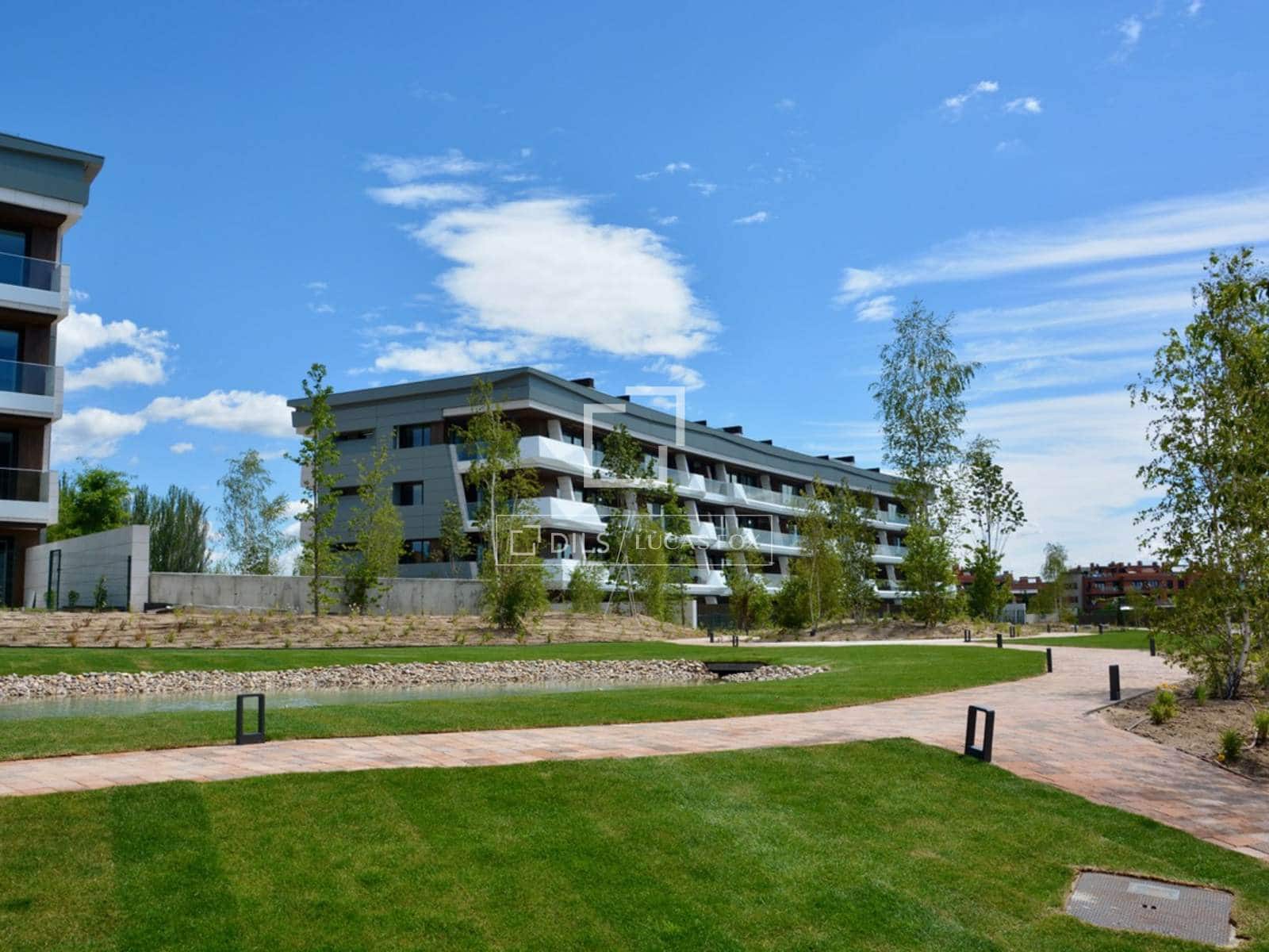 3 soveværelse Lejlighed til salg i Pozuelo de Alarcon med garage - € 2.150.000 (Ref: 9620701)