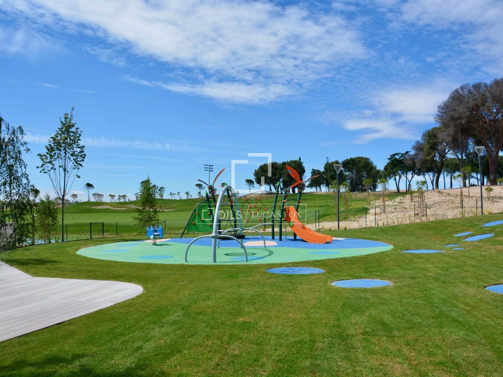 3 soveværelse Lejlighed til salg i Pozuelo de Alarcon med garage - € 2.150.000 (Ref: 9620701)