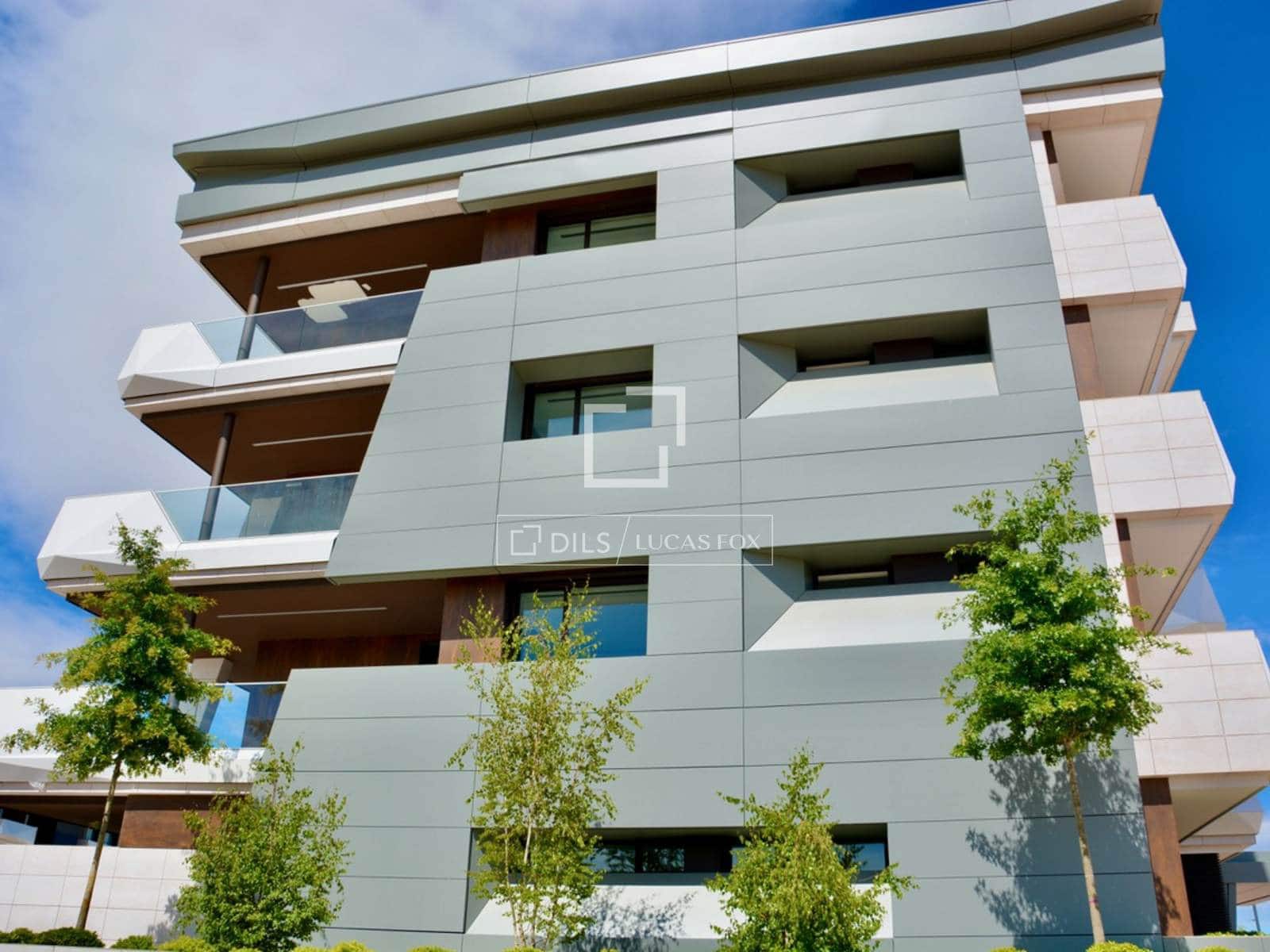 3 soveværelse Lejlighed til salg i Pozuelo de Alarcon med garage - € 2.150.000 (Ref: 9620701)