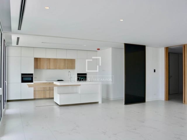 3 slaapkamer Appartement te koop in Pozuelo de Alarcón met garage - € 2.150.000 (Ref: 9620701)