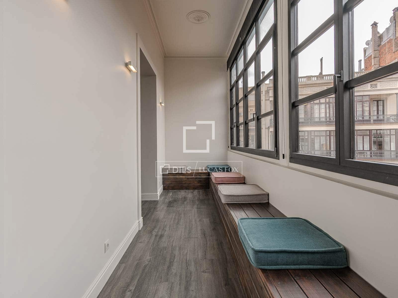 3 bedroom Apartment for sale in Barcelona city - € 1,590,000 (Ref: 9622887)