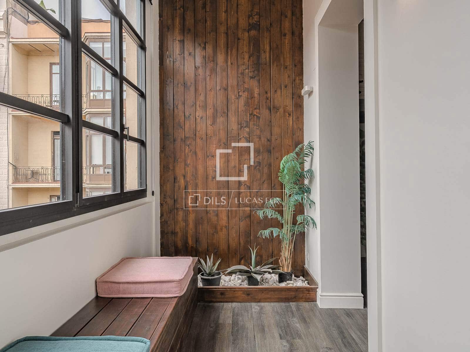 3 bedroom Apartment for sale in Barcelona city - € 1,590,000 (Ref: 9622887)