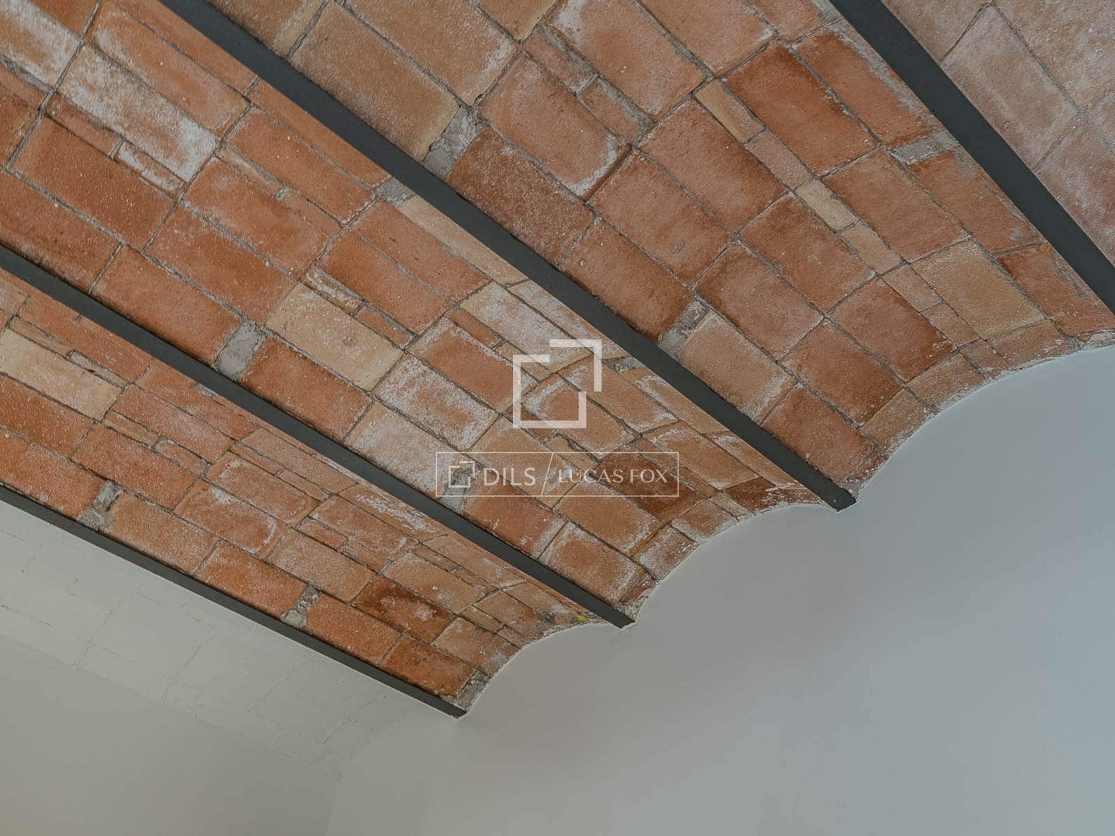 3 bedroom Apartment for sale in Barcelona city - € 1,590,000 (Ref: 9622887)