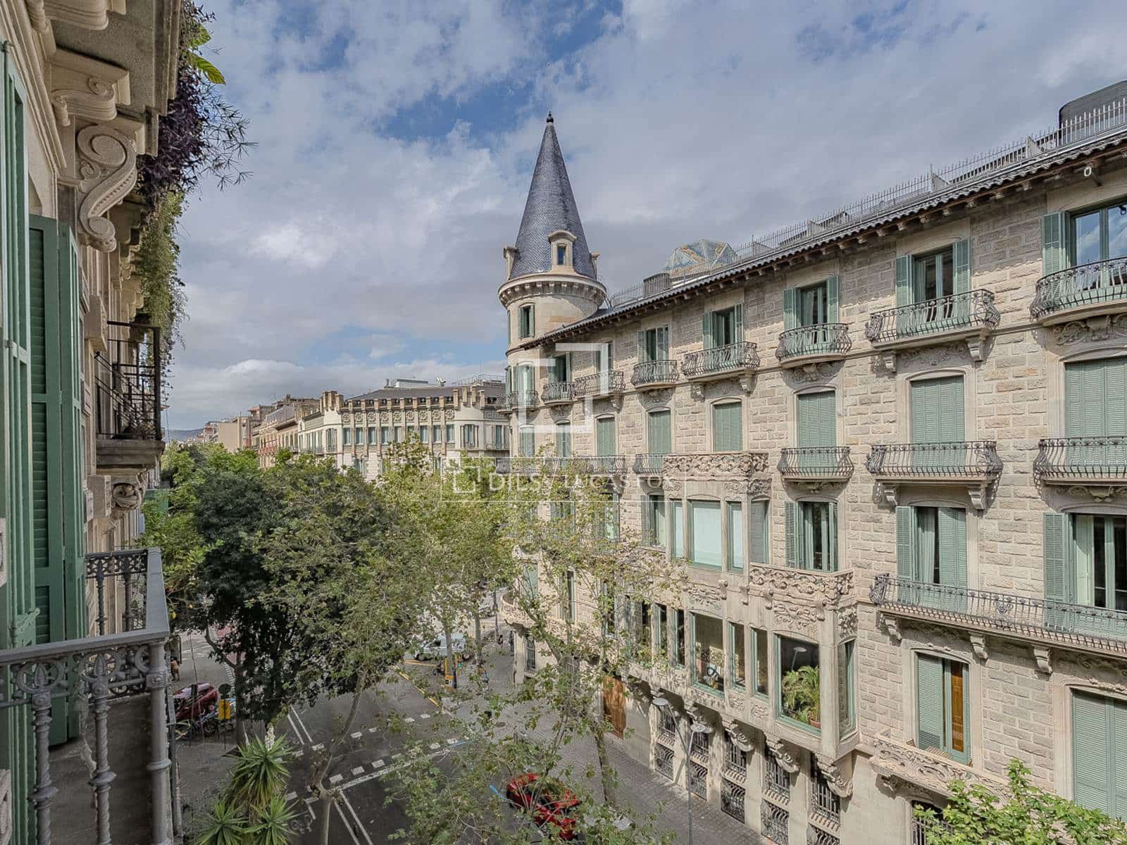 3 bedroom Apartment for sale in Barcelona city - € 1,590,000 (Ref: 9622887)