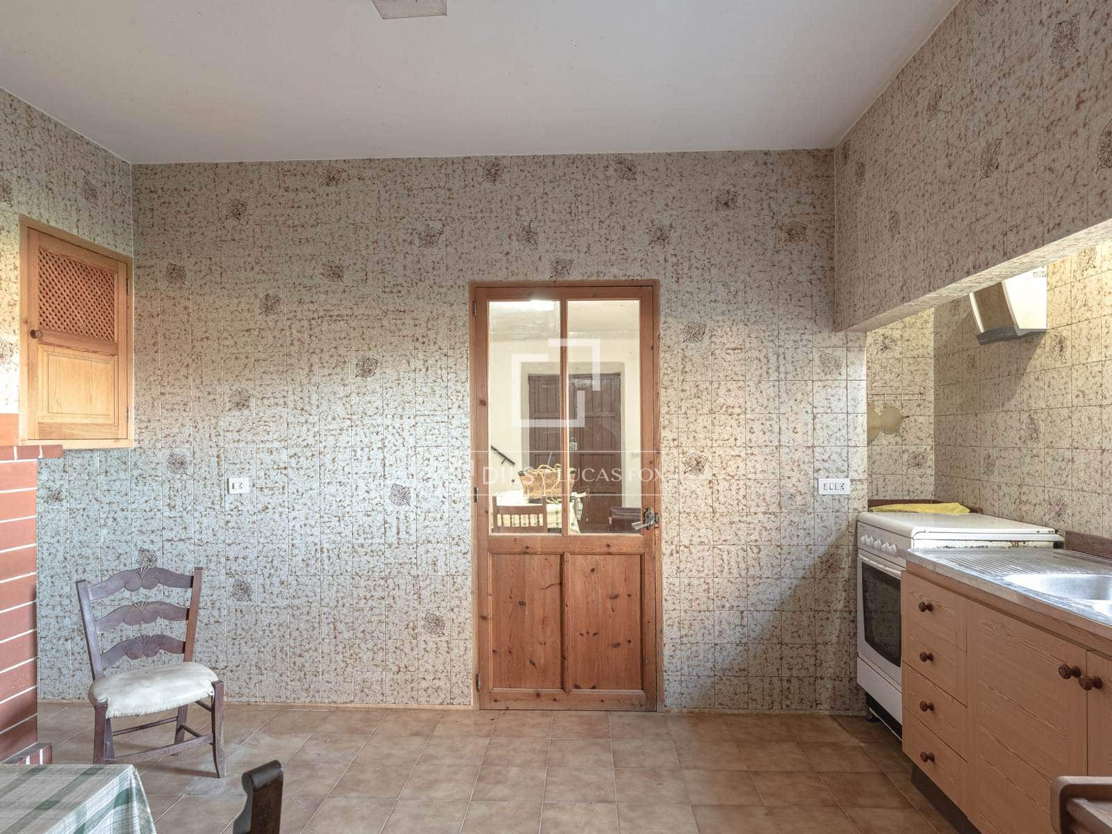 6 bedroom Finca/Country House for sale in Felanitx - € 750,000 (Ref: 9623196)