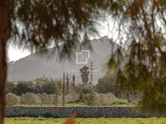 6 bedroom Finca/Country House for sale in Felanitx - € 750,000 (Ref: 9623196)