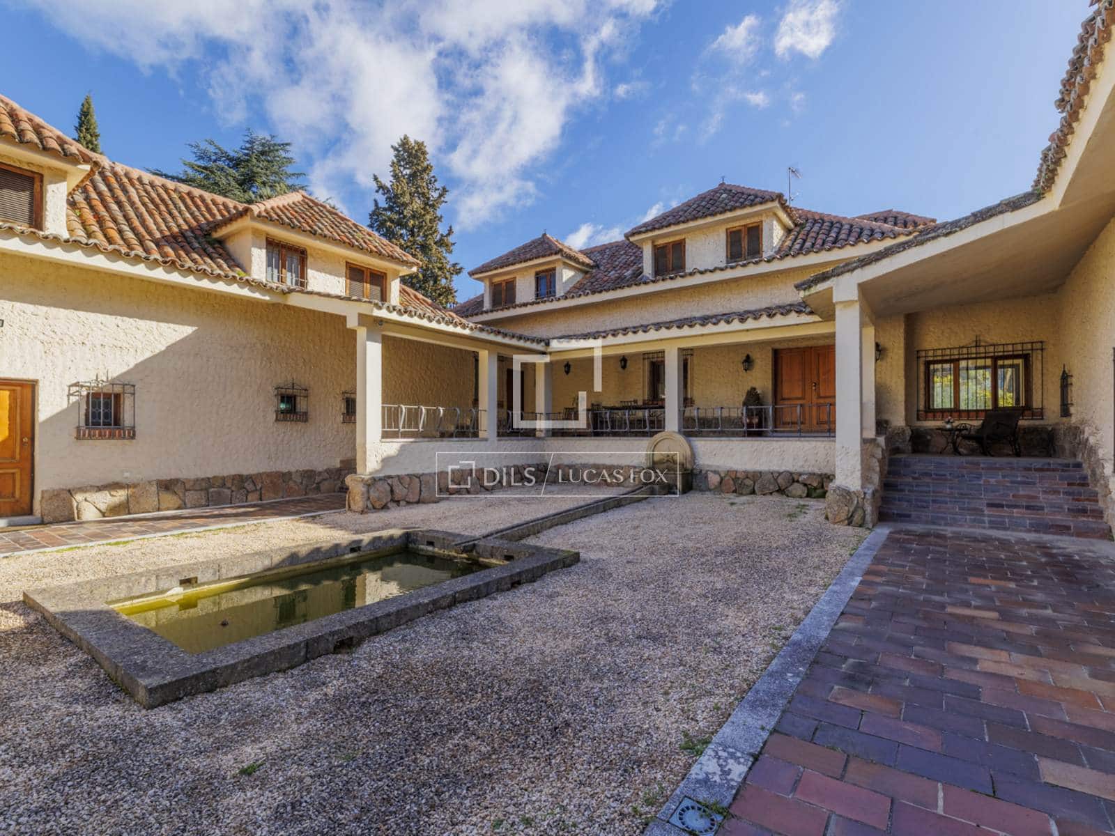 8 bedroom Villa for sale in Pozuelo de Alarcon with pool garage - € 3,500,000 (Ref: 9623199)