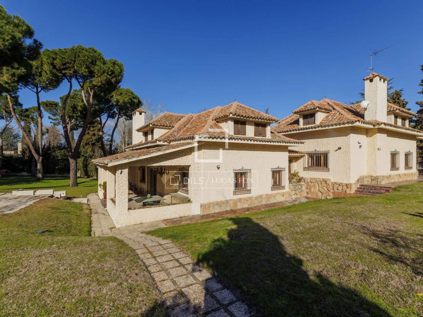 8 bedroom Villa for sale in Pozuelo de Alarcon with pool garage - € 3,500,000 (Ref: 9623199)