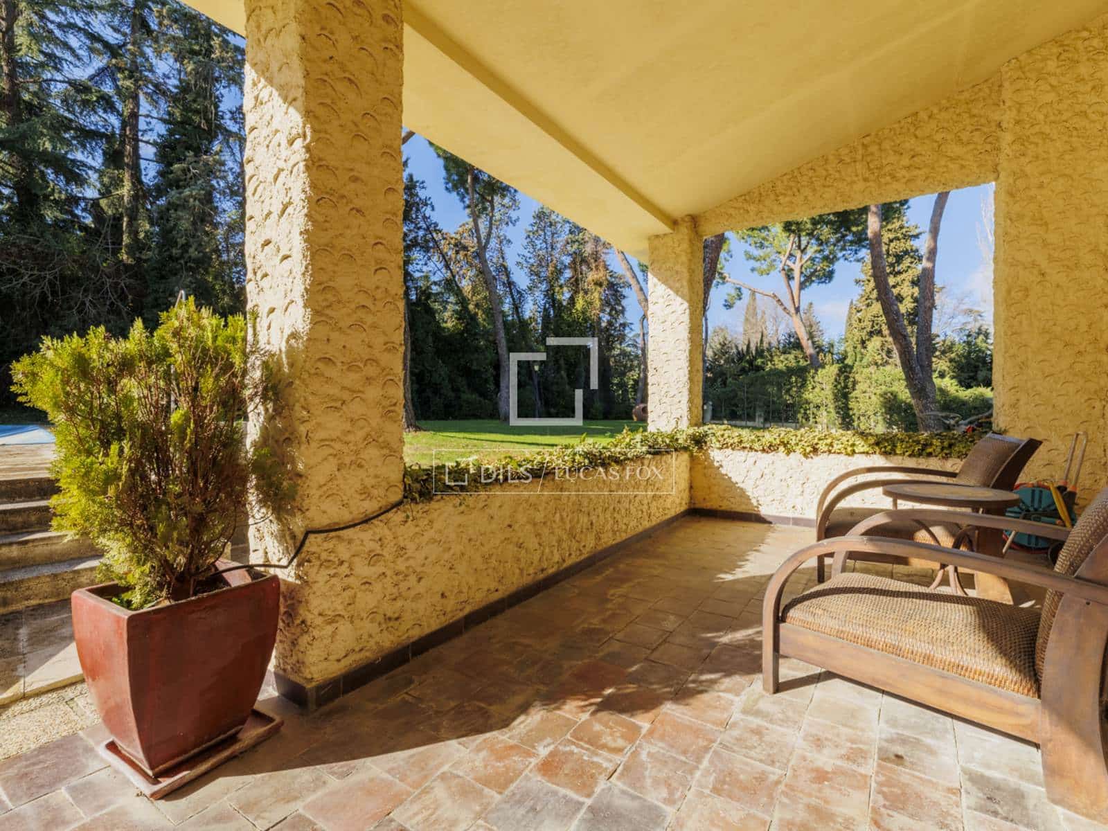 8 bedroom Villa for sale in Pozuelo de Alarcon with pool garage - € 3,500,000 (Ref: 9623199)