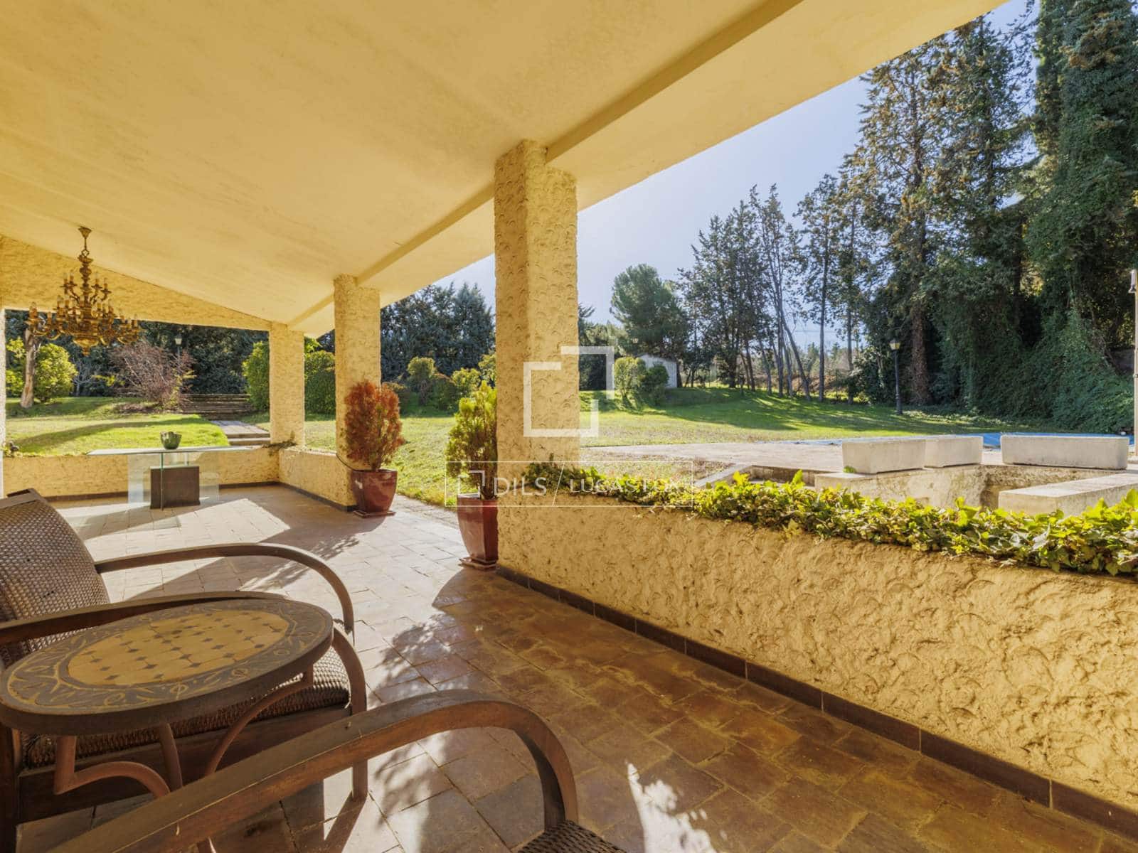 8 bedroom Villa for sale in Pozuelo de Alarcon with pool garage - € 3,500,000 (Ref: 9623199)