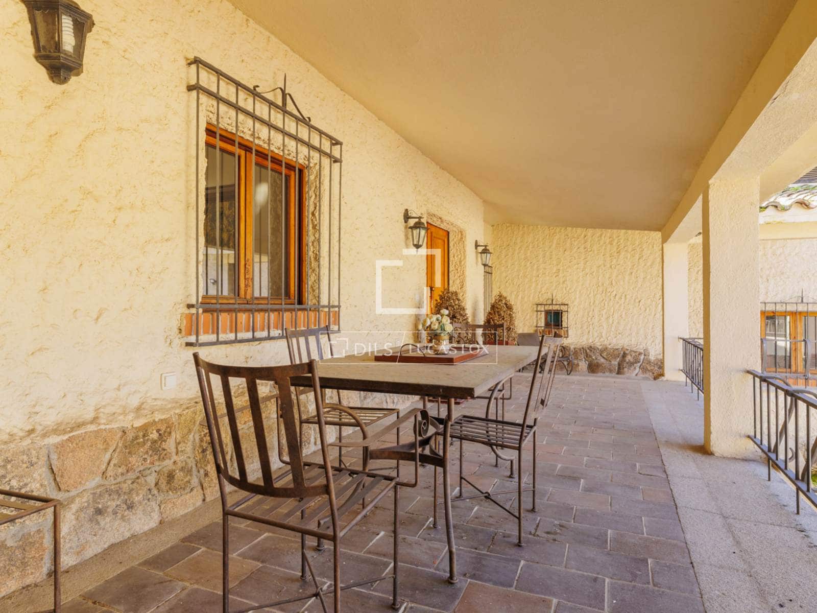 8 bedroom Villa for sale in Pozuelo de Alarcon with pool garage - € 3,500,000 (Ref: 9623199)