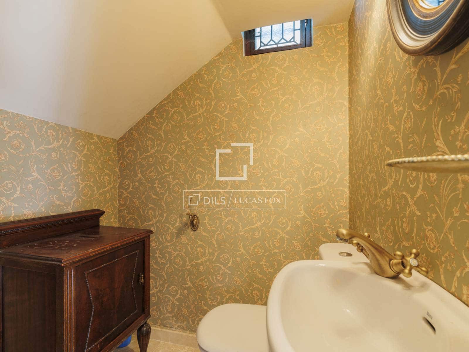 8 bedroom Villa for sale in Pozuelo de Alarcon with pool garage - € 3,500,000 (Ref: 9623199)