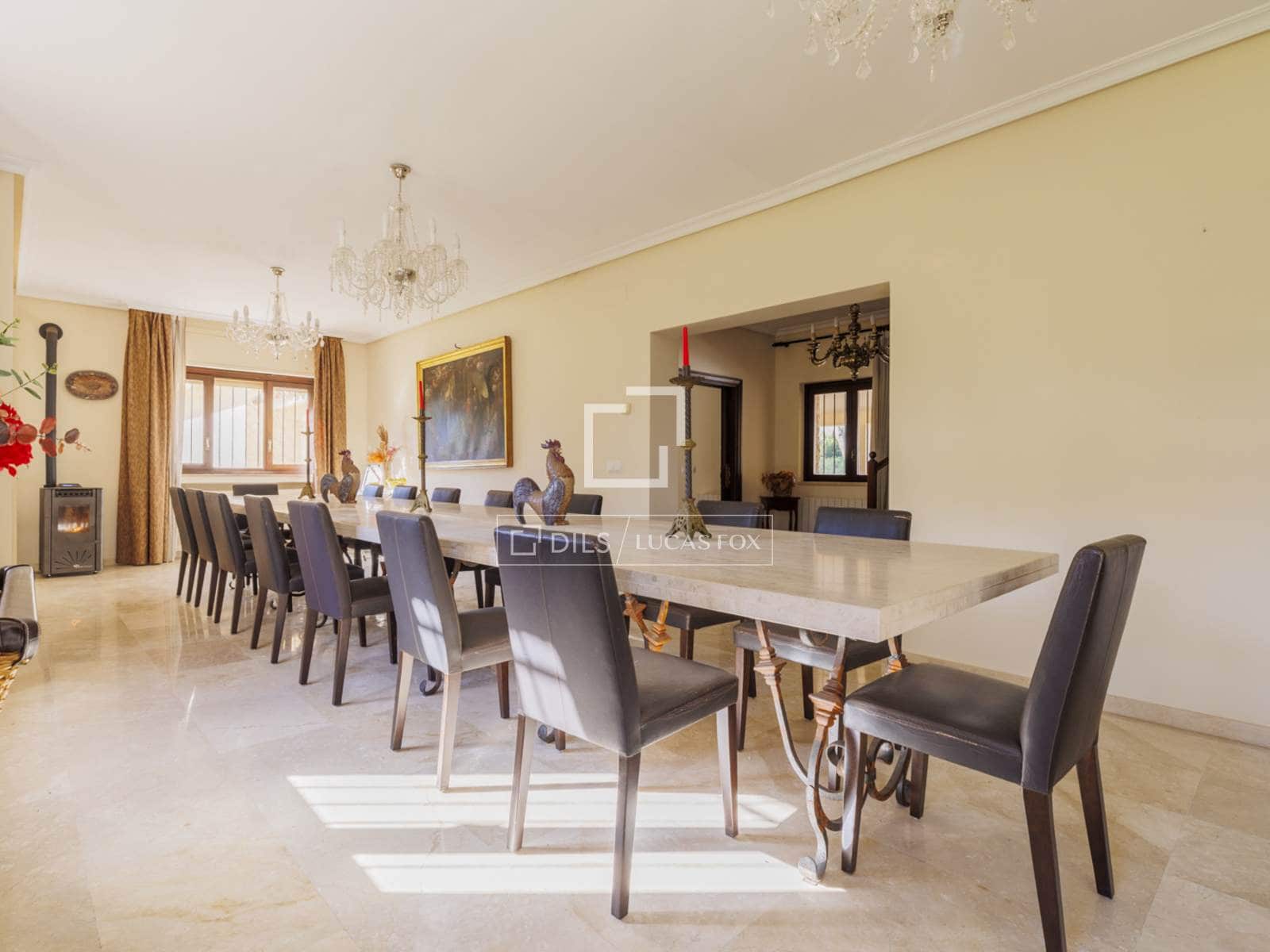 8 bedroom Villa for sale in Pozuelo de Alarcon with pool garage - € 3,500,000 (Ref: 9623199)