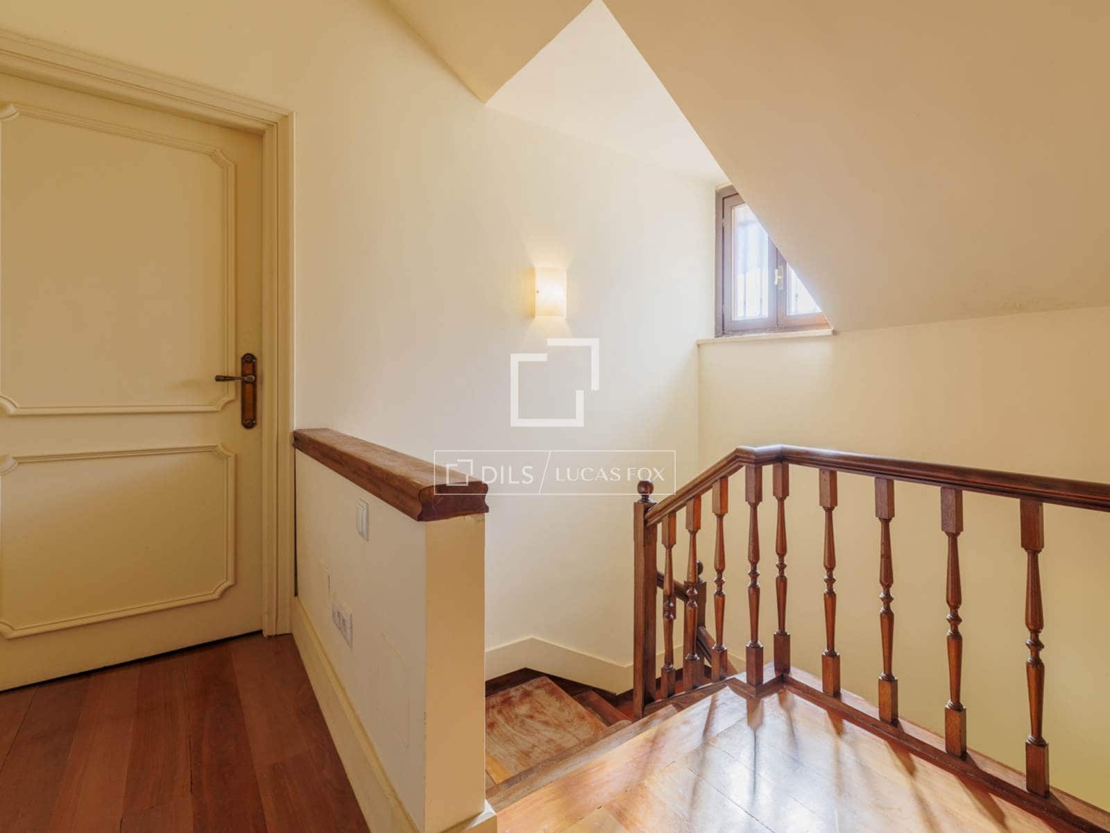 8 bedroom Villa for sale in Pozuelo de Alarcon with pool garage - € 3,500,000 (Ref: 9623199)