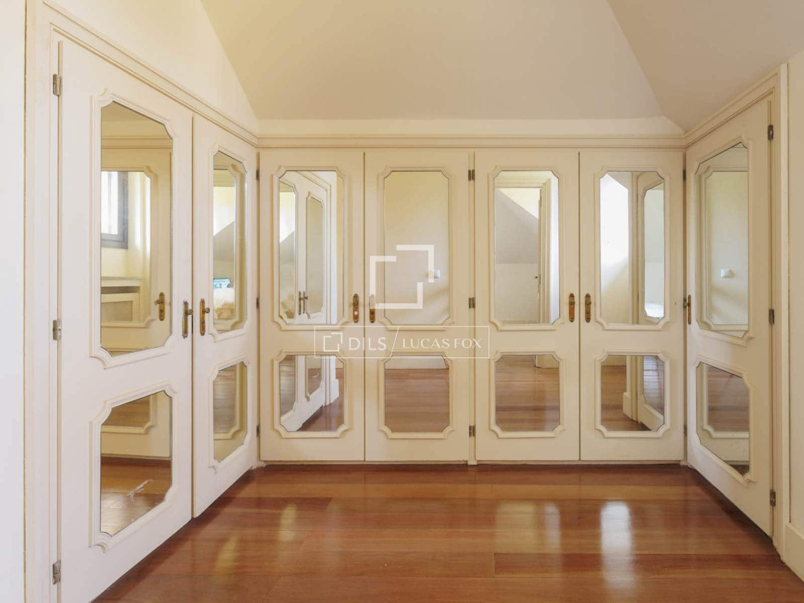 8 bedroom Villa for sale in Pozuelo de Alarcon with pool garage - € 3,500,000 (Ref: 9623199)