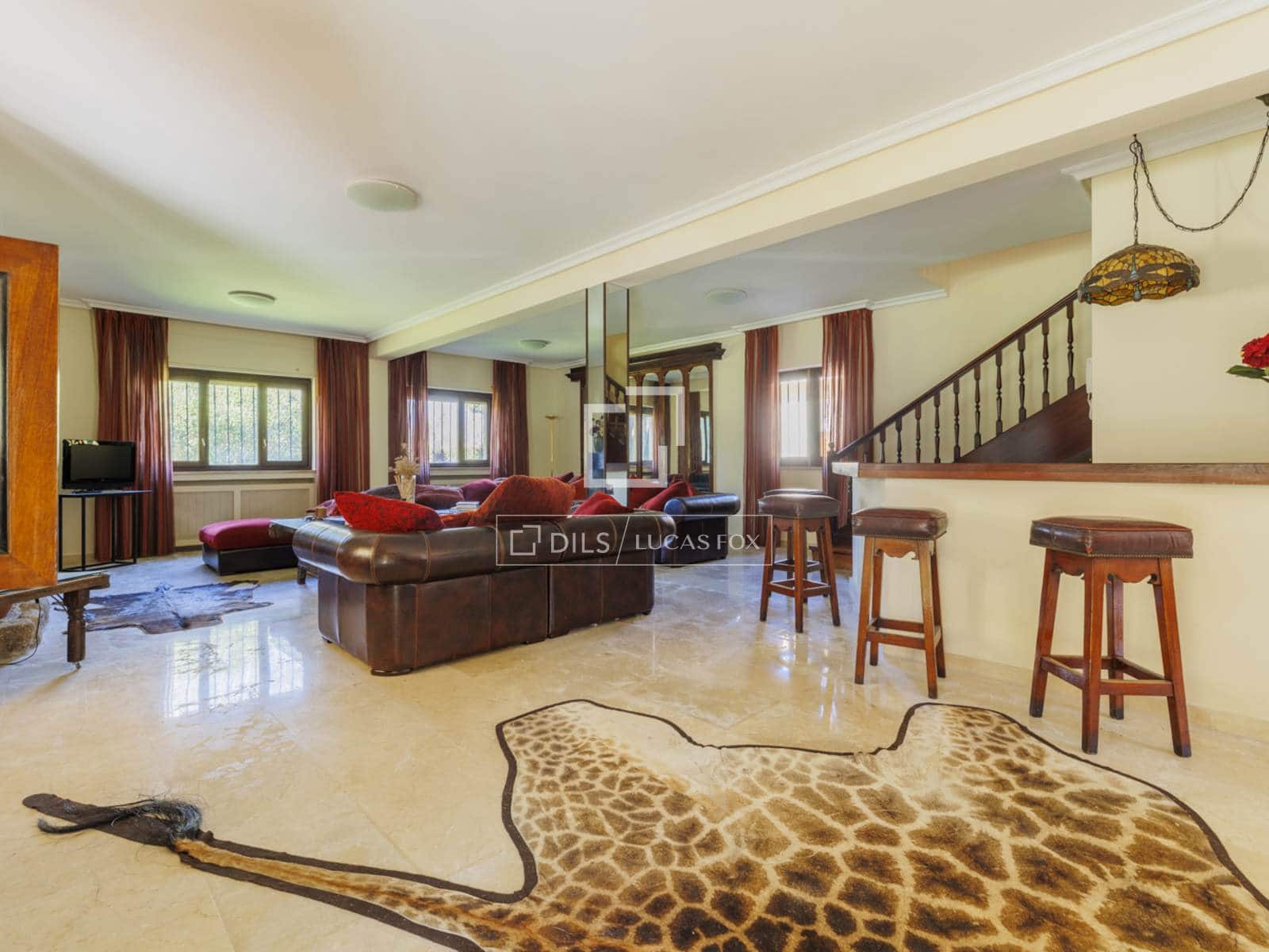 8 bedroom Villa for sale in Pozuelo de Alarcon with pool garage - € 3,500,000 (Ref: 9623199)