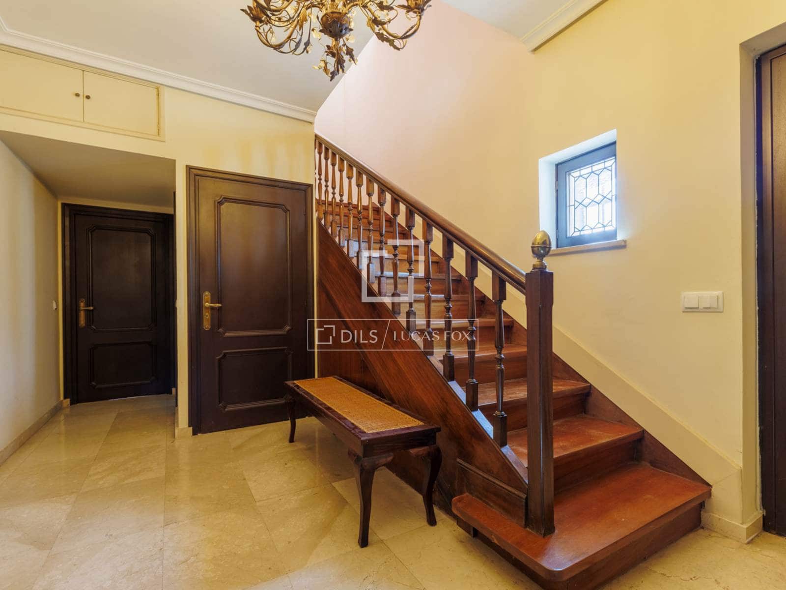 8 bedroom Villa for sale in Pozuelo de Alarcon with pool garage - € 3,500,000 (Ref: 9623199)