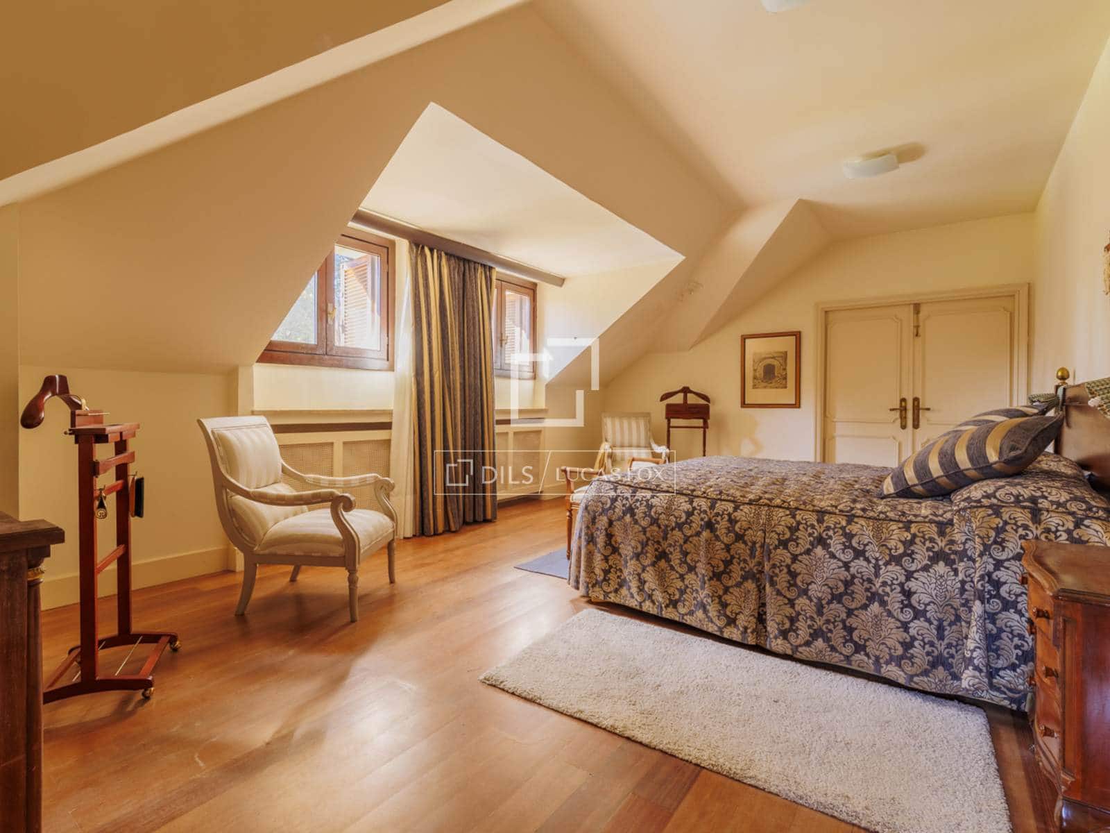 8 bedroom Villa for sale in Pozuelo de Alarcon with pool garage - € 3,500,000 (Ref: 9623199)