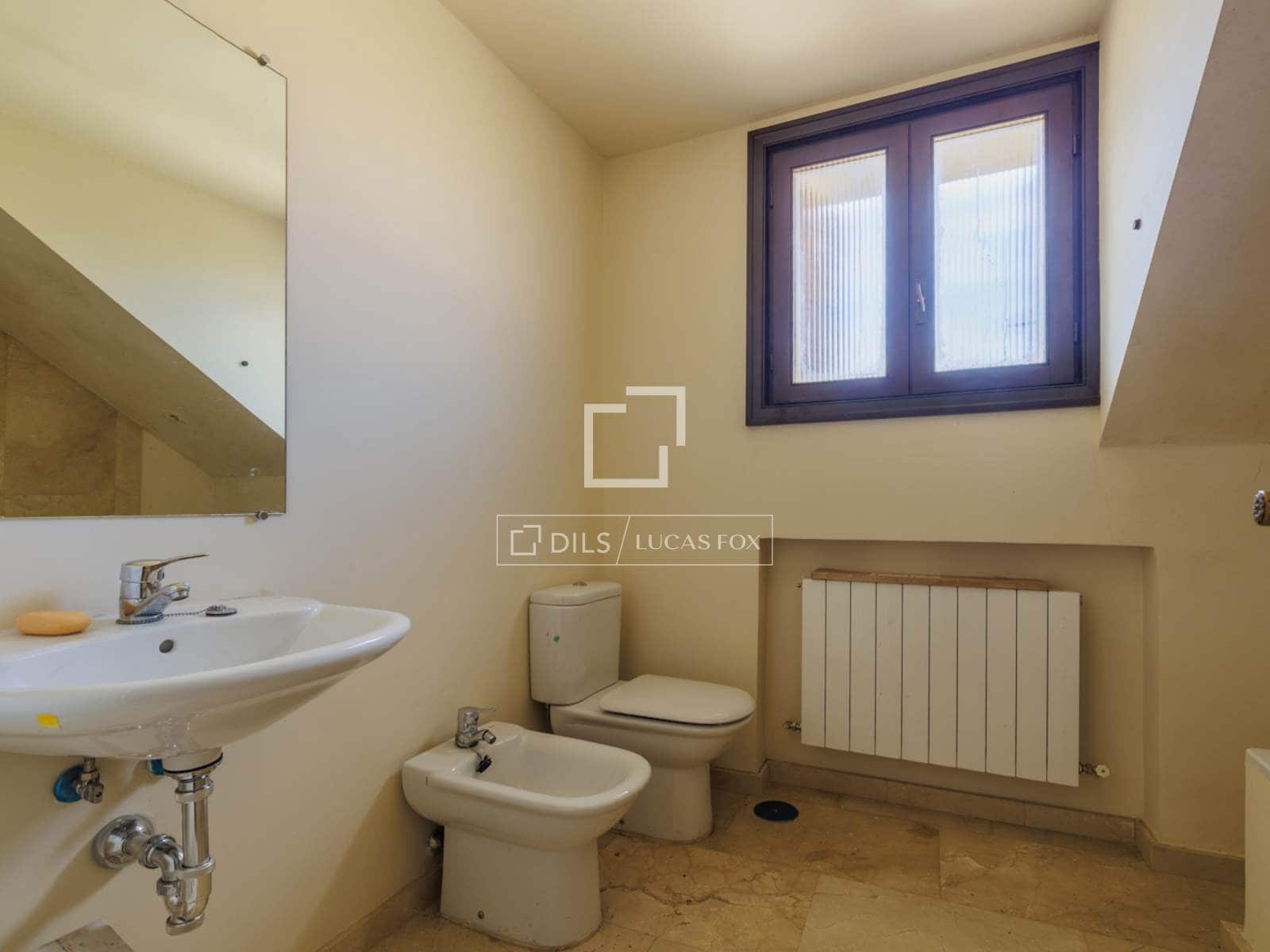 8 bedroom Villa for sale in Pozuelo de Alarcon with pool garage - € 3,500,000 (Ref: 9623199)