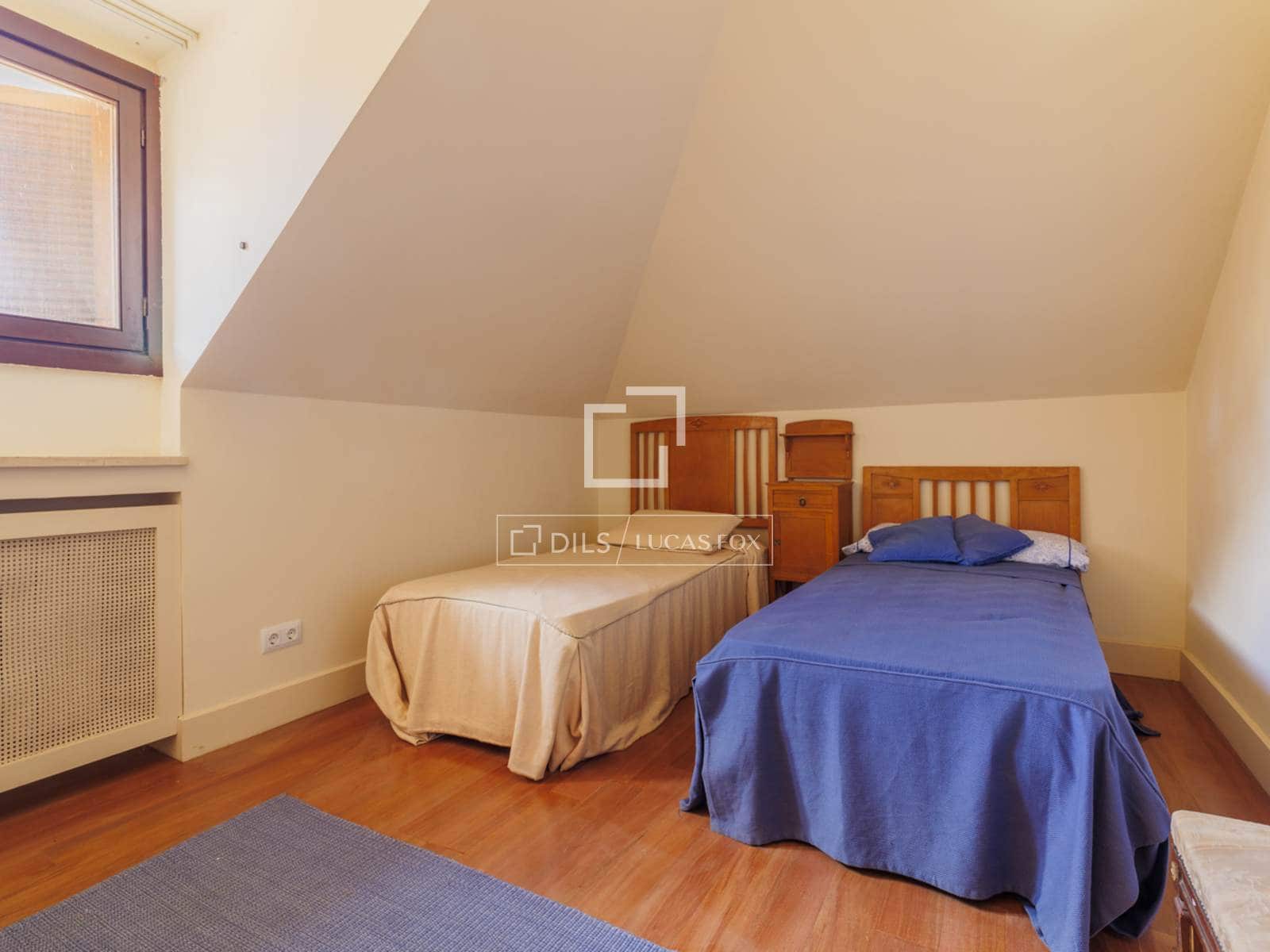 8 bedroom Villa for sale in Pozuelo de Alarcon with pool garage - € 3,500,000 (Ref: 9623199)