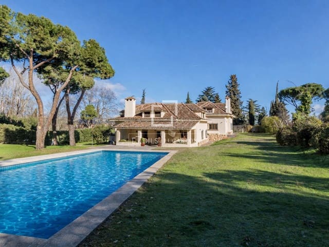 8 sypialnia Willa na sprzedaż w Pozuelo de Alarcón z basenem garażem - 3 500 000 € (Ref: 9623199)