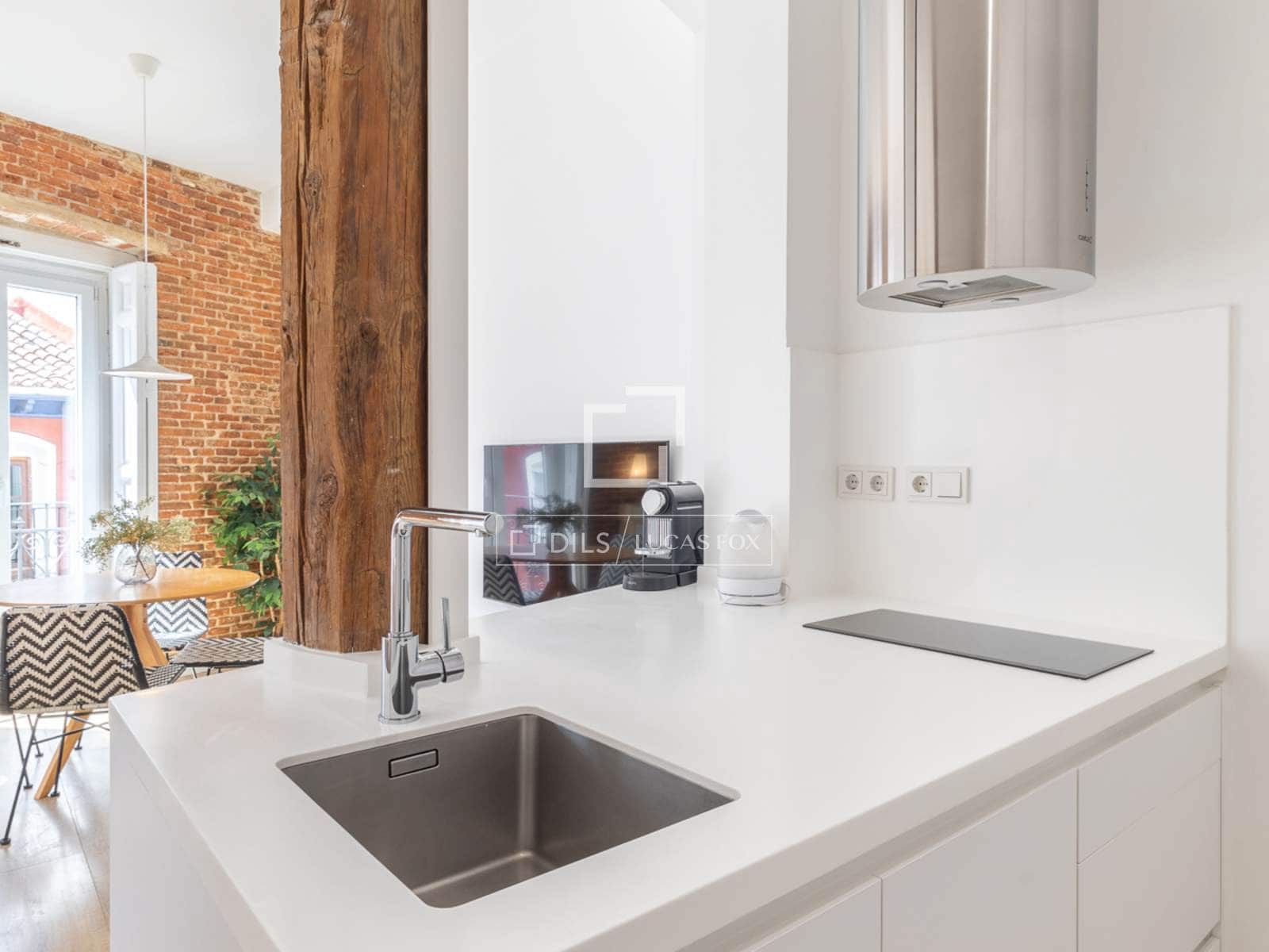 2 sypialnia Apartament do wynajęcia w Miasto Madryt - 2 500 € (Ref: 9624038)