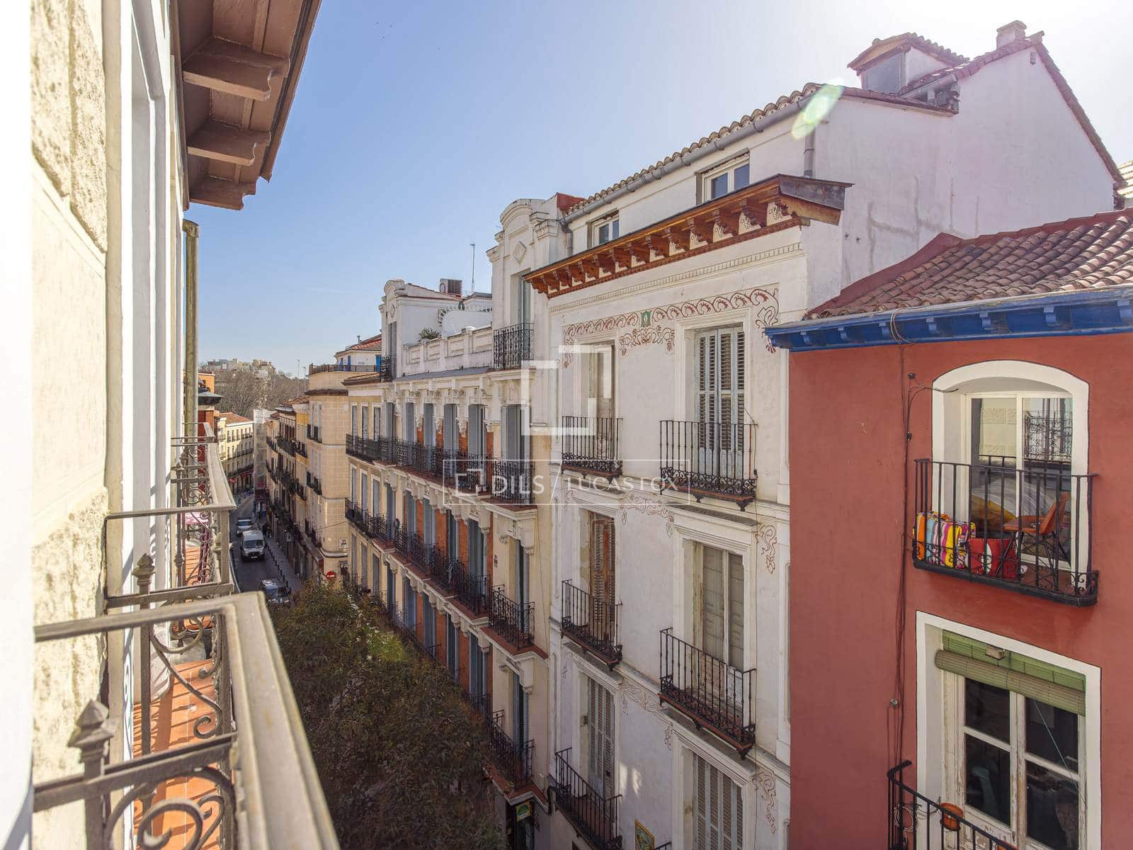 2 bedroom Apartment for rent in Madrid city - € 2,500 (Ref: 9624038)