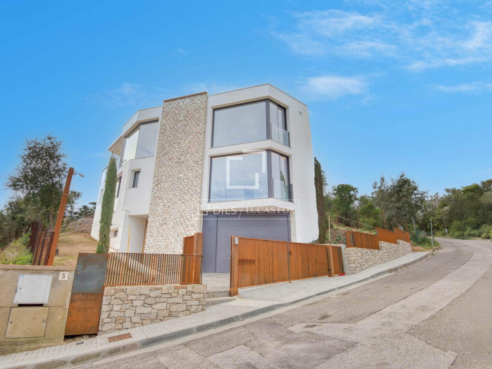 5 soverom Villa til salgs i Platja d'Aro med svømmebasseng garasje - € 2 200 000 (Ref: 9624040)