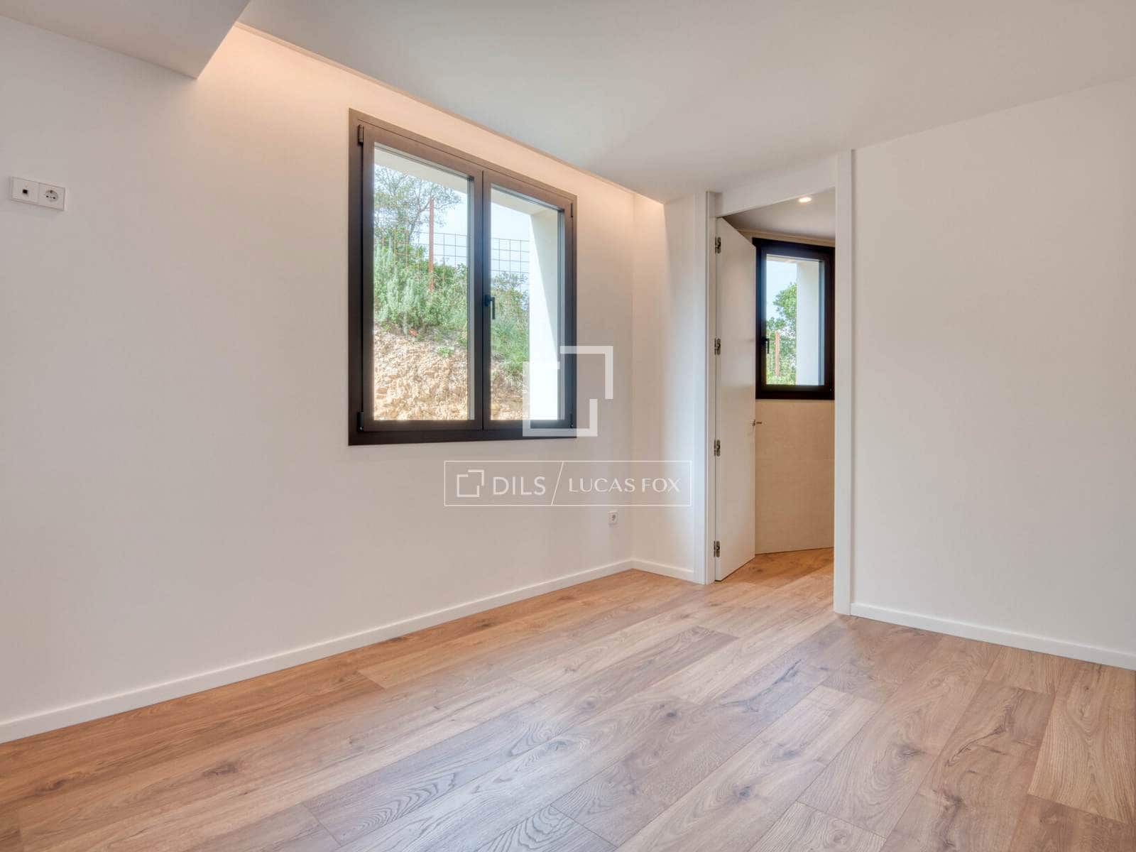 5 soverom Villa til salgs i Platja d'Aro med svømmebasseng garasje - € 2 200 000 (Ref: 9624040)