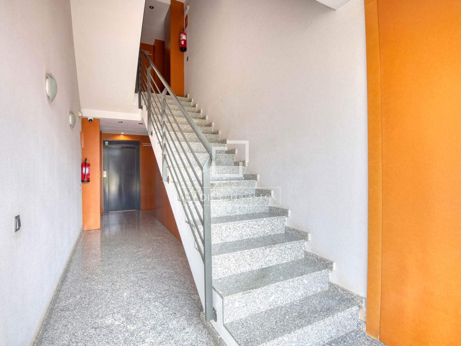 Apartamento de 4 habitaciones en Sant Antoni de Calonge en venta con piscina - 400.000 € (Ref: 9624041)