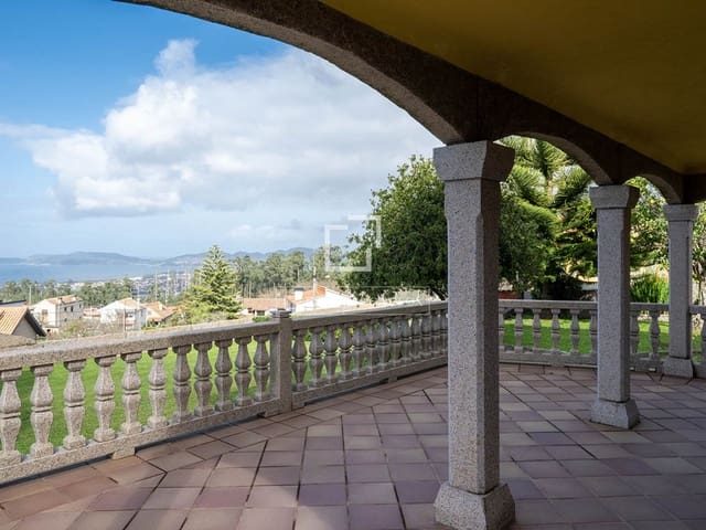 6 soverom Villa til salgs i Vigo med garasje - € 550 000 (Ref: 9624042)