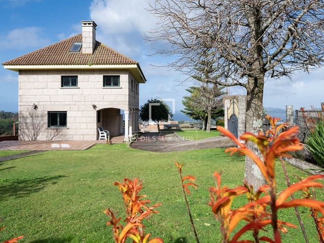 6 soverom Villa til salgs i Vigo med garasje - € 550 000 (Ref: 9624042)