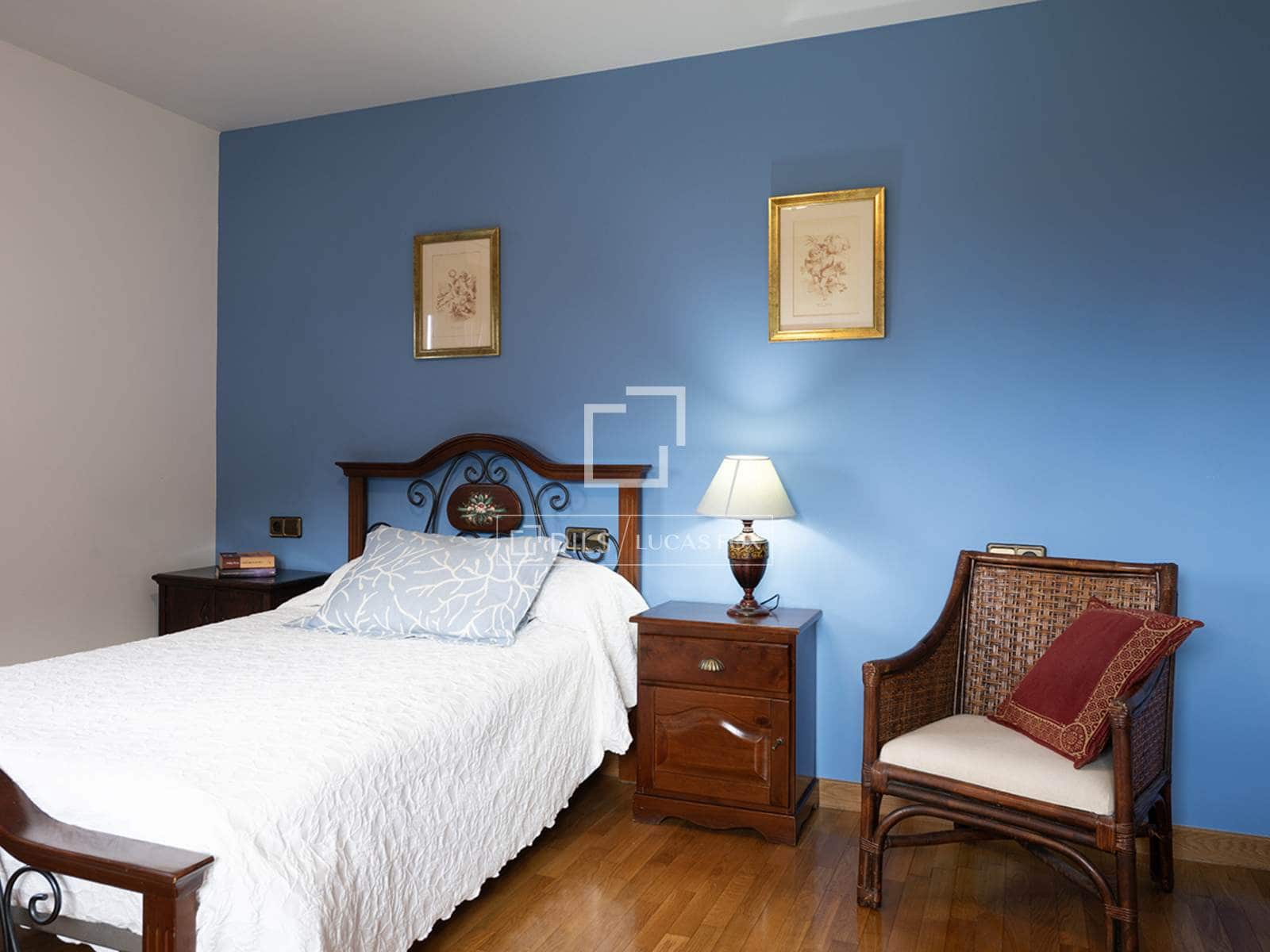 6 soverom Villa til salgs i Vigo med garasje - € 550 000 (Ref: 9624042)